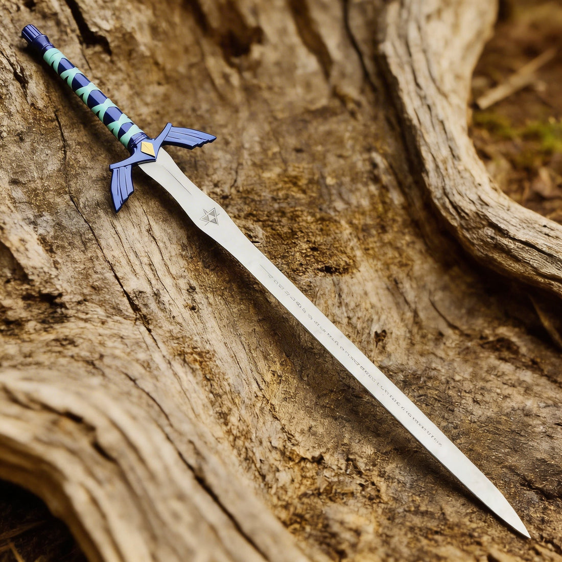 Blue The Legend of Zelda Skyward Sword Replica With Scabbard