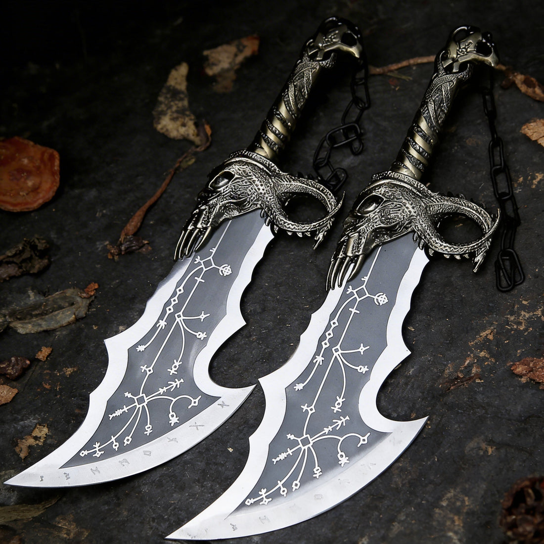 Blades of Chaos Replica – Twin Kratos Blades (Fantasy Display Set) Replica